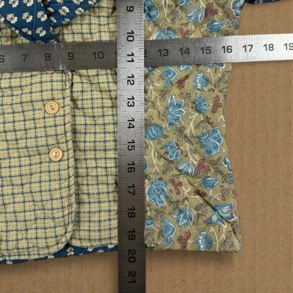 Vintage Quilt 70s Handmade Hippie Patchwork Prairie Button Jacket Fits like XS - Picture 6 of 6